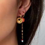 Aranyozott fülbevaló charm függesztékkel